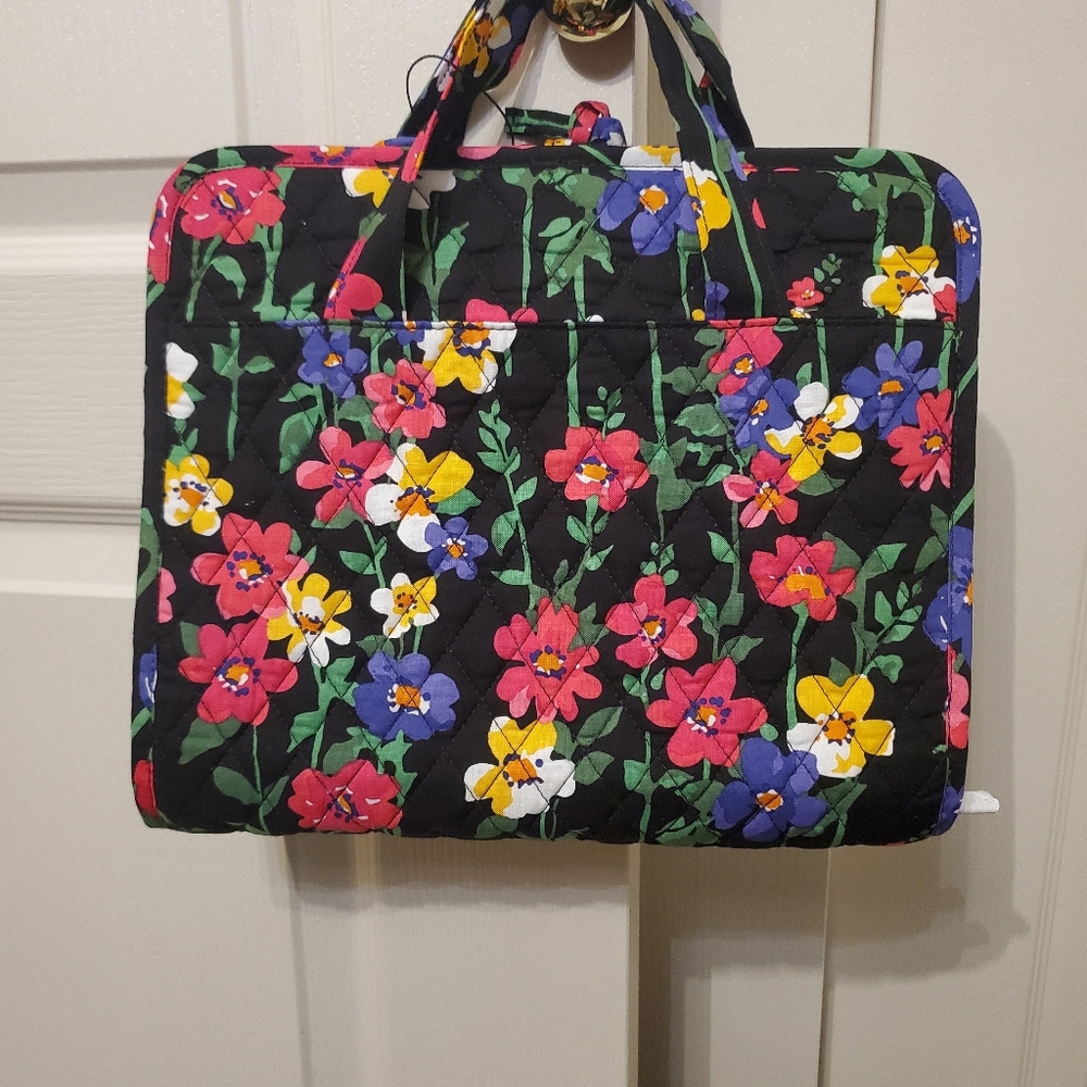 Vera Bradley Hanging Organizer Makeup Case